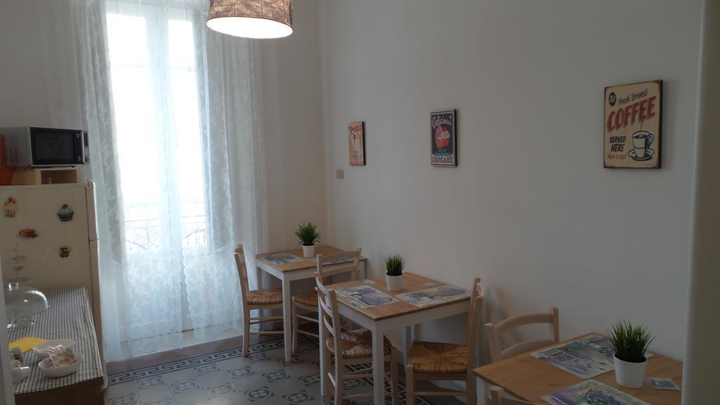 Bb Essenze Bed & Breakfast Palermo Bagian luar foto