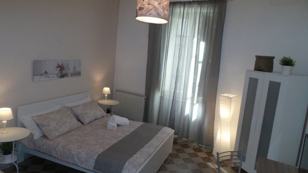 B&B Essenze Palermo Bagian luar foto